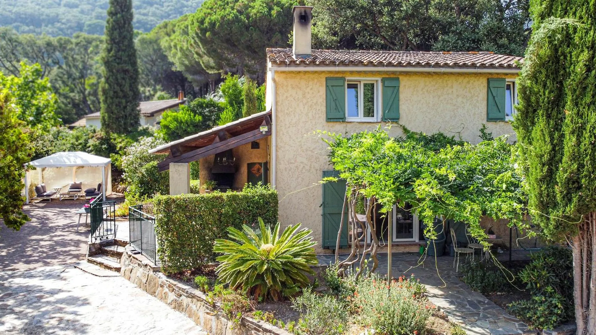 Villa Bergerie - Villa Provencale Avec Piscine Privative Cavalaire-sur-Mer
